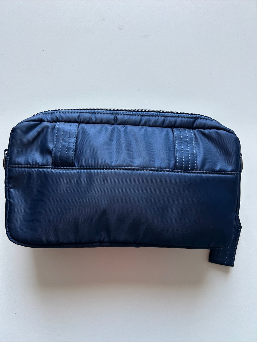 LUG SWITCHEROO CROSSBODY INDIGO EUC - Picture 4 of 6